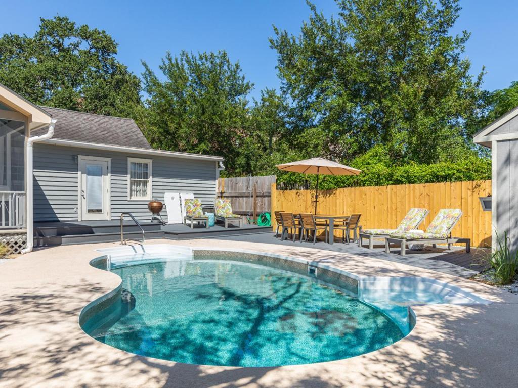 Frogtown Holiday home *